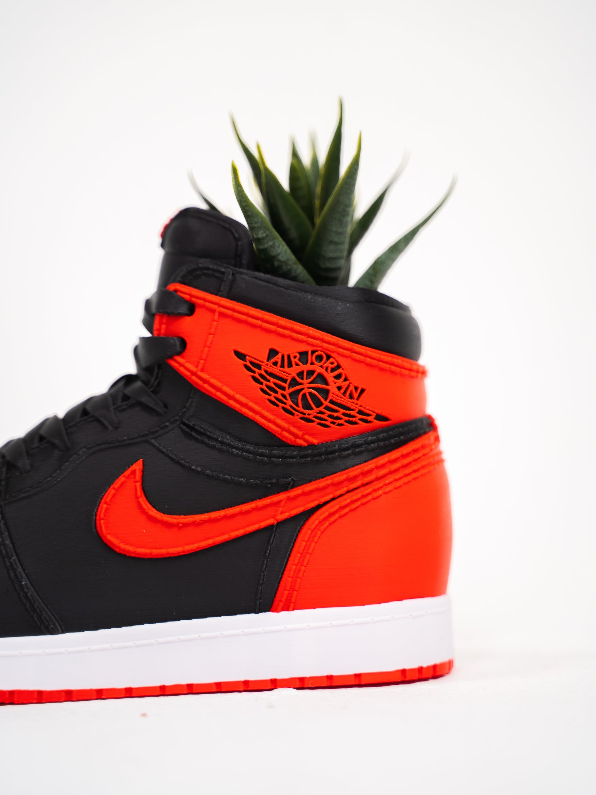 air jordan 3 planter 3D Printed AJ1 Bred Planter
